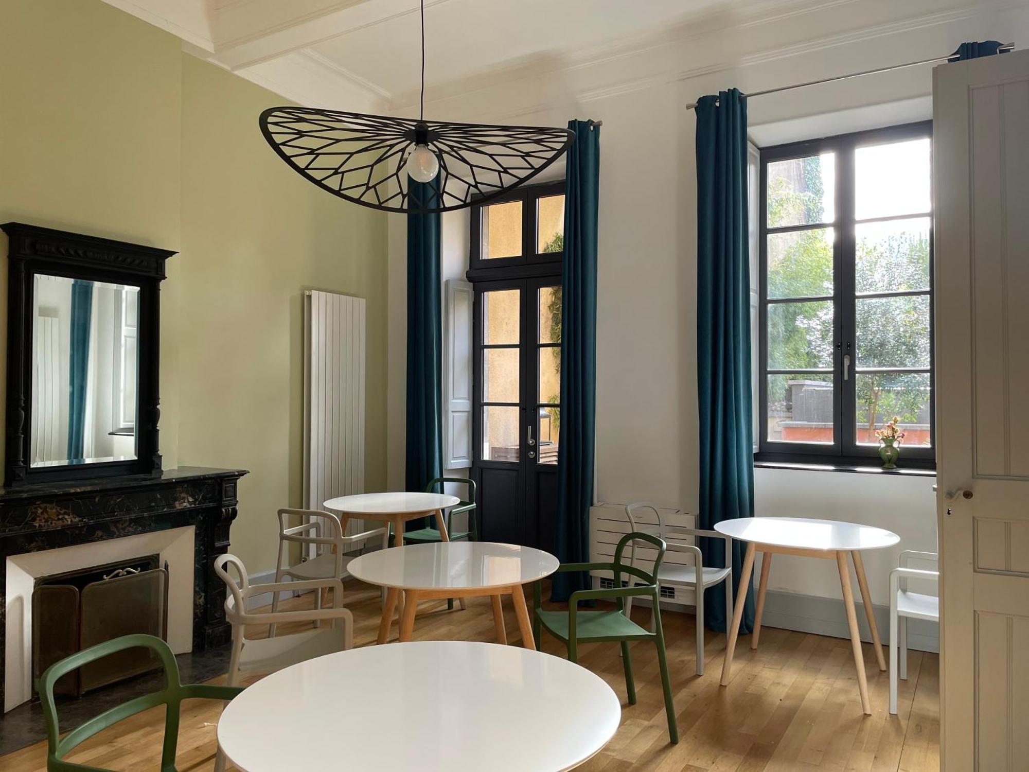 B&B Les Chambres D'Aime Carcassonne Bagian luar foto
